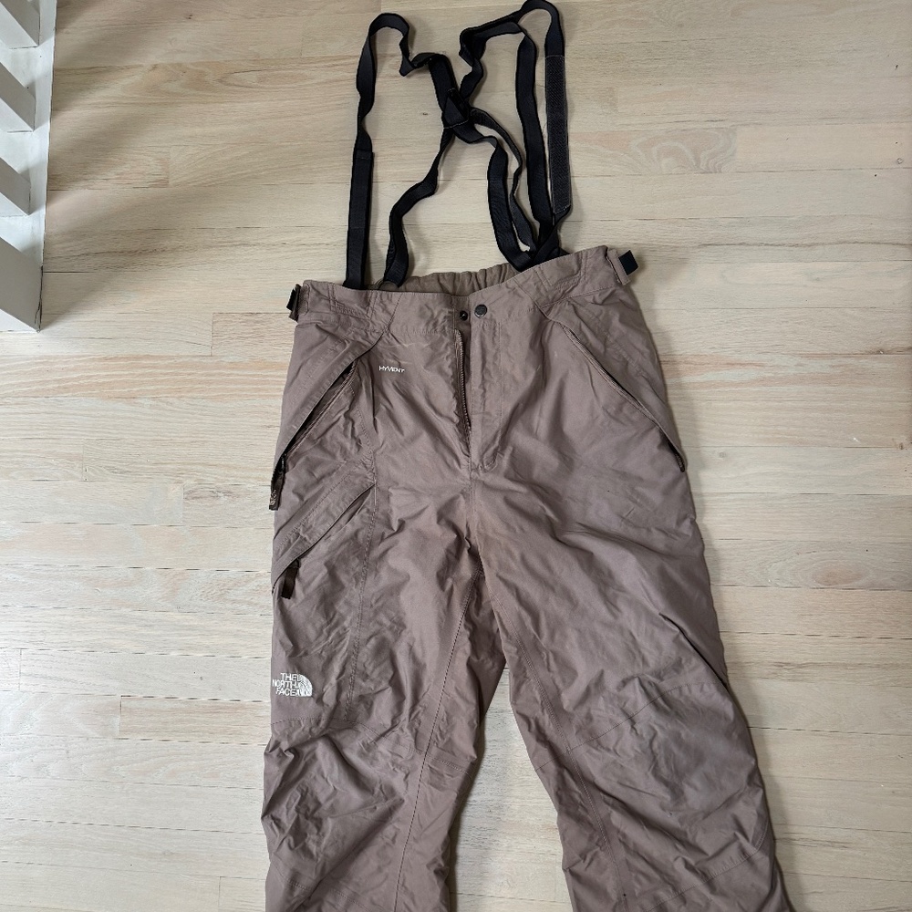 The North Face Ski Bibs – Men’s Large – Taupe (Gray/Beige)